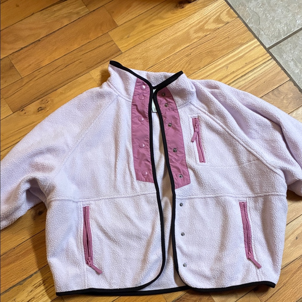 American Eagle Outfitters Pink and White Teddy Jacket